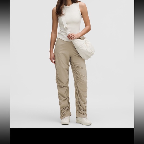 Lululemon dance studio HR tight fit flared pants size M NWT! - Picture 7 of 13